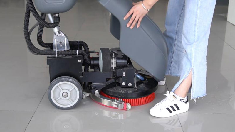 洗地機沒有水流出，怎么辦？