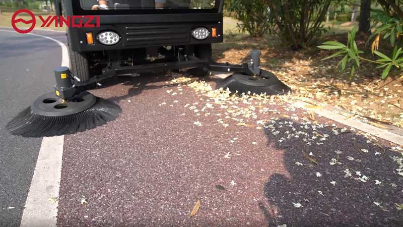 電動掃地車在哪種地面材質上可以使用 電動掃地車在哪種地面材質上可以使用