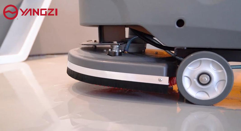 揚子洗地機怎么換刷盤？