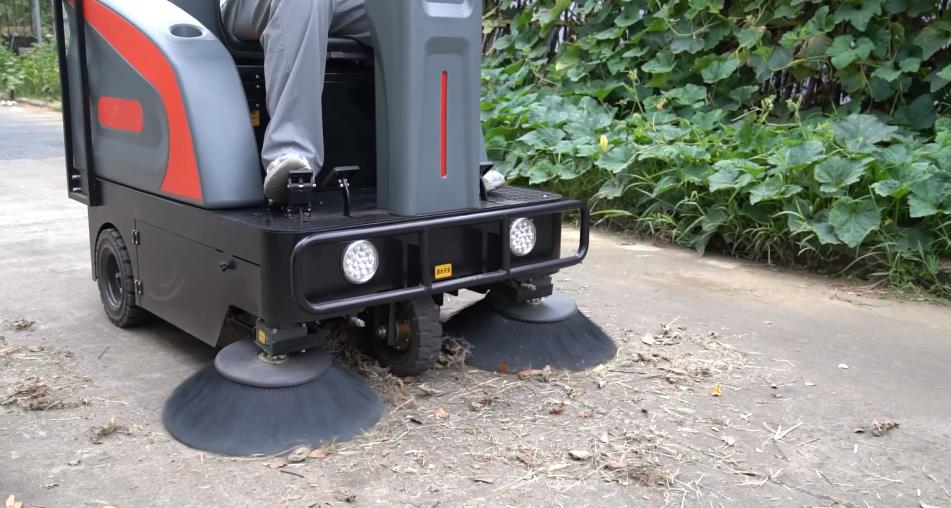 工業(yè)洗地機