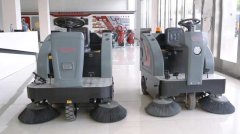 機(jī)械式清潔節(jié)省人力物力，駕駛式掃地機(jī)選揚(yáng)子